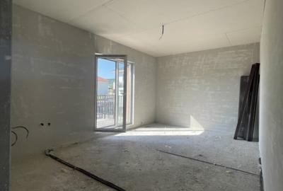 Duplex cu 5 camere cu Canalizare în Chinteni - 14