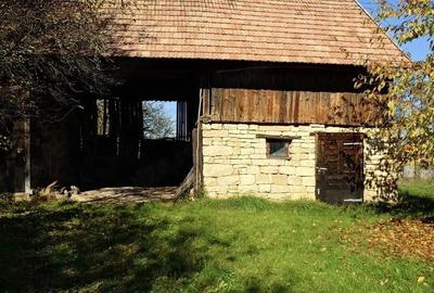 Casă cu 2 camere cu Teren 1500 Mp în Exterior Vest - 2