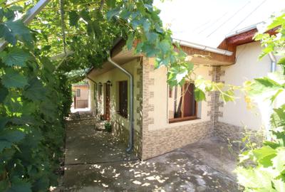 Vand casa renovata sat.Vasile Alecsandri -69.000 euro - 3