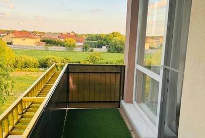 Apartament cu 2 camere decomandat în Ghiroda - 8