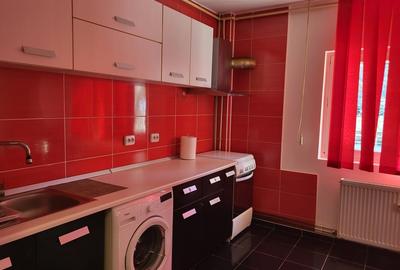 Apartament decomandat, mobilat în Uverturii - 5