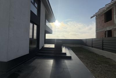 LUX | CASA | VILA INDIVIDUALA | CURTE | PROPRIETAR | TUNARI - 30