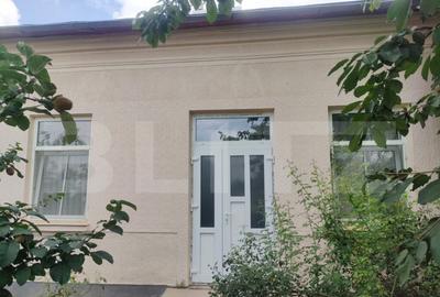 Casa cu 4 camere, 110mp, centru Mihaileni - 2