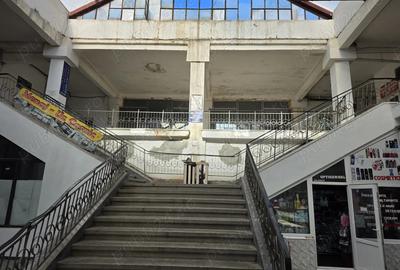 Spațiu comercial, de 160 mp, în Traian - 3