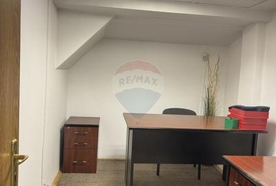 Spatiu de birouri la mansarda - Strada Parfumului Spatiu de birouri la mansarda - Strada Parfumului - 7