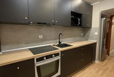 Apartament cu 3 camere decomandat în Romană - 3