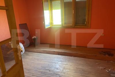 Casă cu 5 camere cu Teren 1088 Mp în Botiz - 6