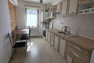 Apartament cu 3 camere decomandat în Central - 2