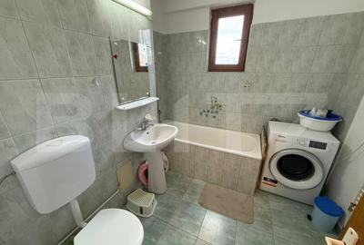 Apartament cu 3 camere semidecomandat, mobilat în Florești - 14