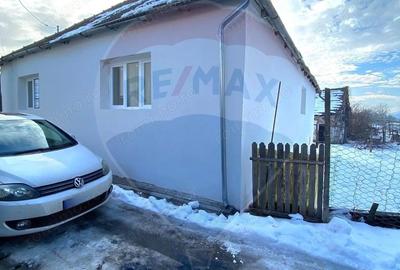 Casă cu 3 camere cu Teren 634 Mp în Axente Sever - 8