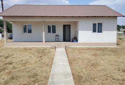 Casă cu 3 camere în Pecineaga - 4