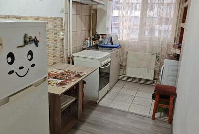 Garsonieră decomandată în Micro 20 - 8