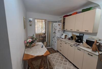 Apartament 3 camere Zona Jandarmerie - Strada Plevnei - etaj 3/3  - 65 mp - 8