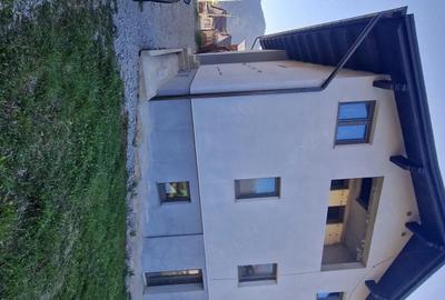 Casă cu Teren 7 Mp în Rodna - 2