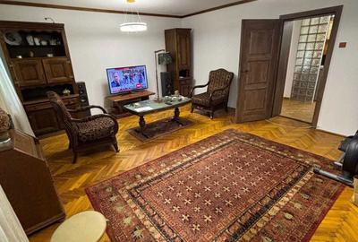 Apartament cu 3 camere decomandat în Calea București - 6