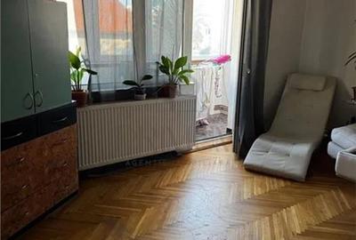 COMPLEX STUDENTESC - 3 CAM - ETJ.1 - GARAJ - 2- BAI - 2 BALCOANE - CENTRALA - BO COMPLEX STUDENTESC - 3 CAM - ETJ.1 - GARAJ - 2- BAI - 2 BALCOANE - CENTRALA - BO - 4