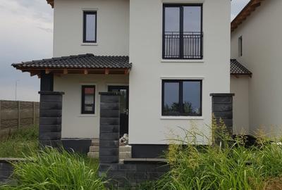 Duplex modern de vânzare – spațiu, intimitate și confort! Mosnita Noua - 2