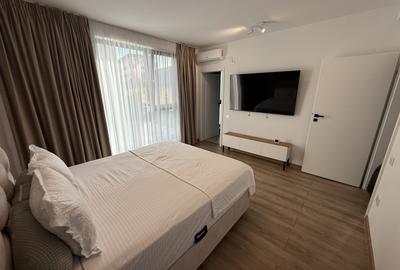 Casă cu 4 camere cu Teren 156 Mp în 1 Decembrie - 12