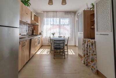 Apartament cu 2 camere semidecomandat, mobilat în Florești - 1