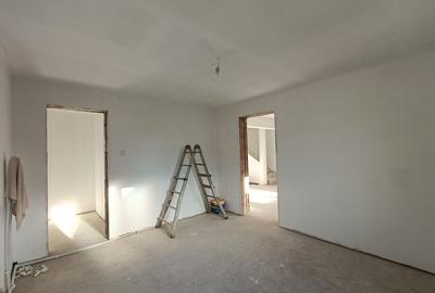 Casă cu 4 camere în Brebu - 3