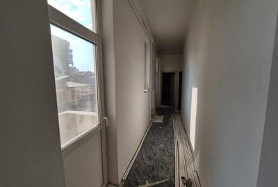 Apartament cu 4 camere decomandat în Eminescu - 4
