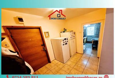 Apartament cu 2 camere decomandat în Cornișa - 7