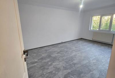 Apartament cu 3 camere decomandat în Central - 6