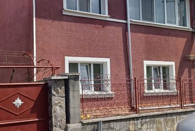 Casă cu 4 camere în Noua - 5