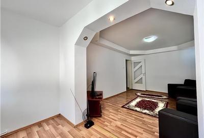 Apartament Decomandat cu 3 Camere si 2 Bai in Racadau - 2
