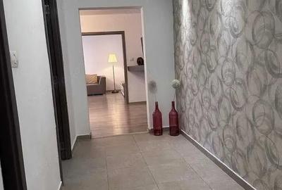 Apartament cu 4 camere decomandat în Central - 11