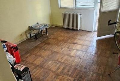 Apartament cu 3 camere semidecomandat în Govândari - 9