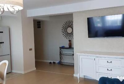 Apartament cu 3 camere nedecomandat în Casa de Cultură - 3