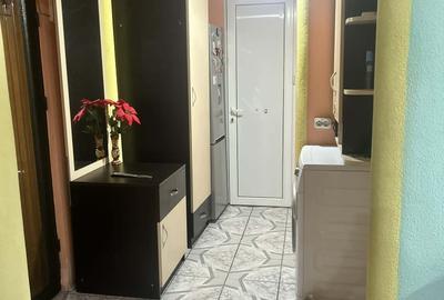Apartament cu 4 camere semidecomandat în Micro 38 - 8