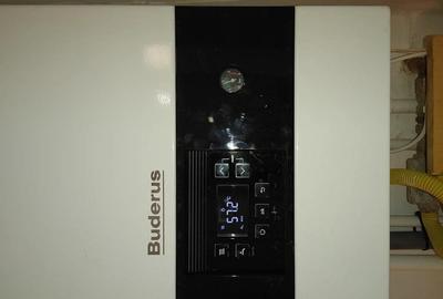 Casă cu 3 camere cu Teren 100 Mp în Episcopia Bihorului - 2