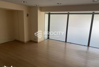 Spațiu comercial, de 374 mp, în Independenței - 3