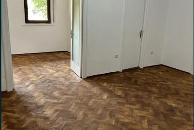 Universitate, Mihail Kogalniceanu,parter/4,2 bai,boxa la subsol,Liber - 1