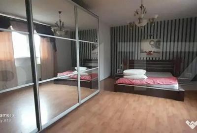 Casă cu 16 camere cu Teren 1400 Mp în Central - 2