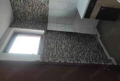 Apartament cu 2 camere nedecomandat în Central - 4
