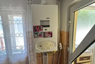 Casă cu 4 camere cu Canalizare în Buzaului - 11