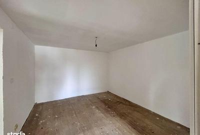 Casă cu 4 camere în Central - 4