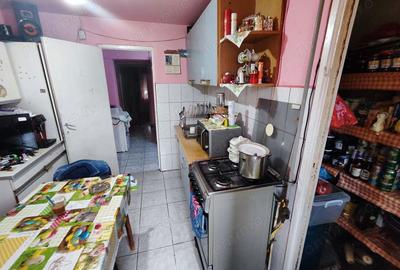 Apartament cu 4 camere decomandat în Complex Studențesc - 14