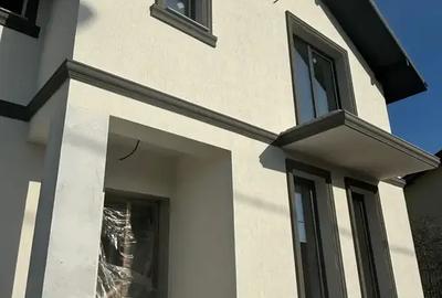 Casă cu 5 camere cu Canalizare în Vest - 8