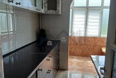 Apartament cu 3 camere decomandat în Nicolina - 1