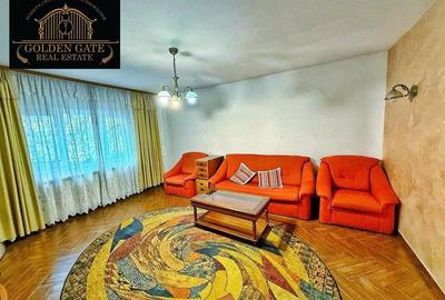 Apartament cu 3 camere decomandat în Nerva Traian