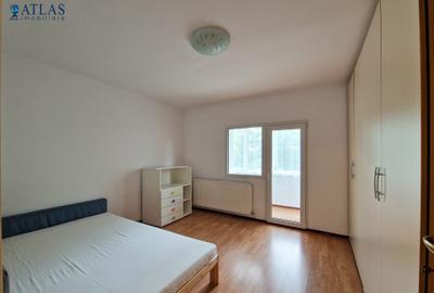 Insorit, spatios, 2 locuri de parcare, 2 balcoane, expunere pe 3 parti, et. 2 - 8