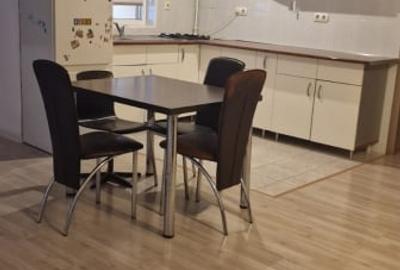 Apartament 3 camere, Hipodrom III, parter