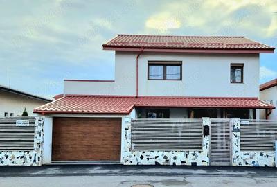 Casă cu 4 camere în Dumbrăveni - 1