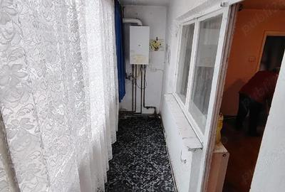 Apartament cu 2 camere semidecomandat în Circumvalațiunii - 1