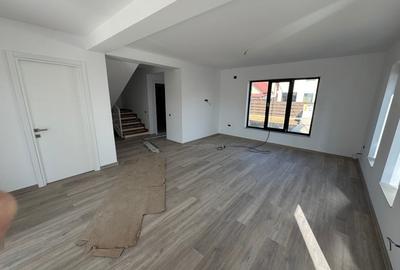 Casă individuală cu 4 camere cu Canalizare în Ștefăneștii Noi - 9