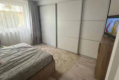 Apartament cu 4 camere decomandat în Central - 2